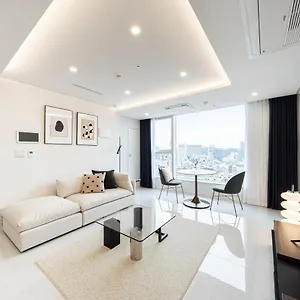 Le Collective Gangnam Sac Signity Seoul